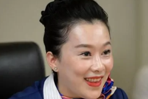 <em>畢</em>楠——川航英雄機(jī)組乘務(wù)員