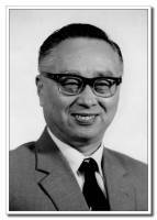 機械制造工程<em>專家</em>——余<em>承</em>業