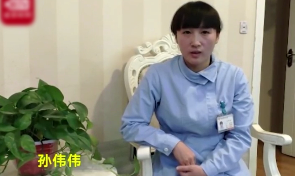 <em>90</em><em>后</em><em>女</em><em>大學(xué)生</em>孫偉偉做養(yǎng)老護(hù)理員 4<em>年</em>來(lái)照顧40多位老人