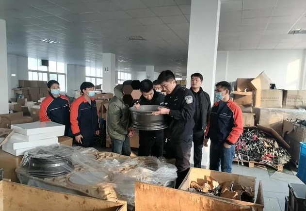寧波偵破特大生產銷售<em>假冒</em><em>汽車配件</em>案