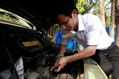 <em>汽修</em>“學霸”何耀輝：連續6年獲評優秀模范技師