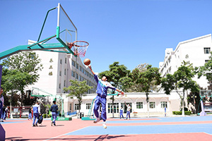 學(xué)前教育<em>專業(yè)</em>：《鋼琴基礎(chǔ)與幼兒歌曲彈唱》<em>課程</em><em>思</em>政教學(xué)<em>案例</em>