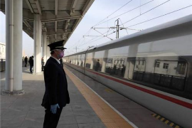 不負韶華擔使命，默默無言述忠誠—鄭州西站<em>車站</em>值班員王曉明3