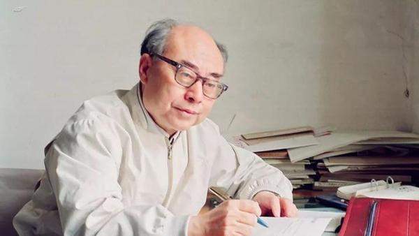 授課圖片—于敏：“<em>中國</em><em>氫彈</em>之父”，地道“國產”科學家，為強國奉獻一生