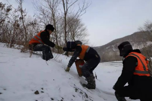 <em>授課</em><em>圖片</em>—春運(yùn)雪天 (<em>5</em>)