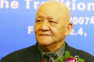 <em>中國</em>工程院院士，風(fēng)景園林規(guī)劃與設(shè)計(jì)教育家<em>孟</em>兆禎