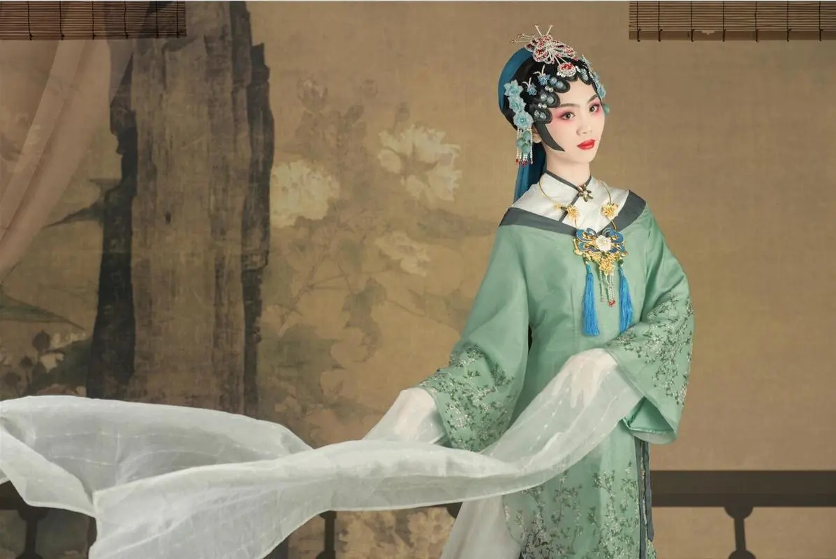 <em>戲曲</em><em>表演</em><em>專業(yè)</em>：《<em>身段</em>（四）》<em>課程</em><em>思</em><em>政</em><em>案例</em>