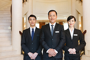 課件： 職業指導與服務專業《管理學基礎—項目五領導團隊》