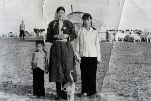 三千孤兒入內蒙—國家<em>的</em>孩子2
