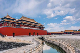 <em>課件</em>： 通識課《<em>中國</em>歷史—<em>中國革命</em><em>的</em><em>新局面</em>和新道路》